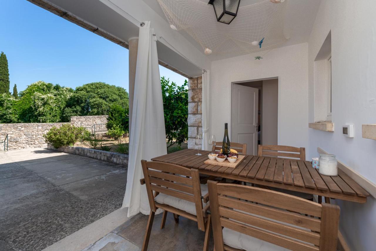 Apartment Near Old Town, Free Parking & Huge Garden Dubrovnik Exterior photo