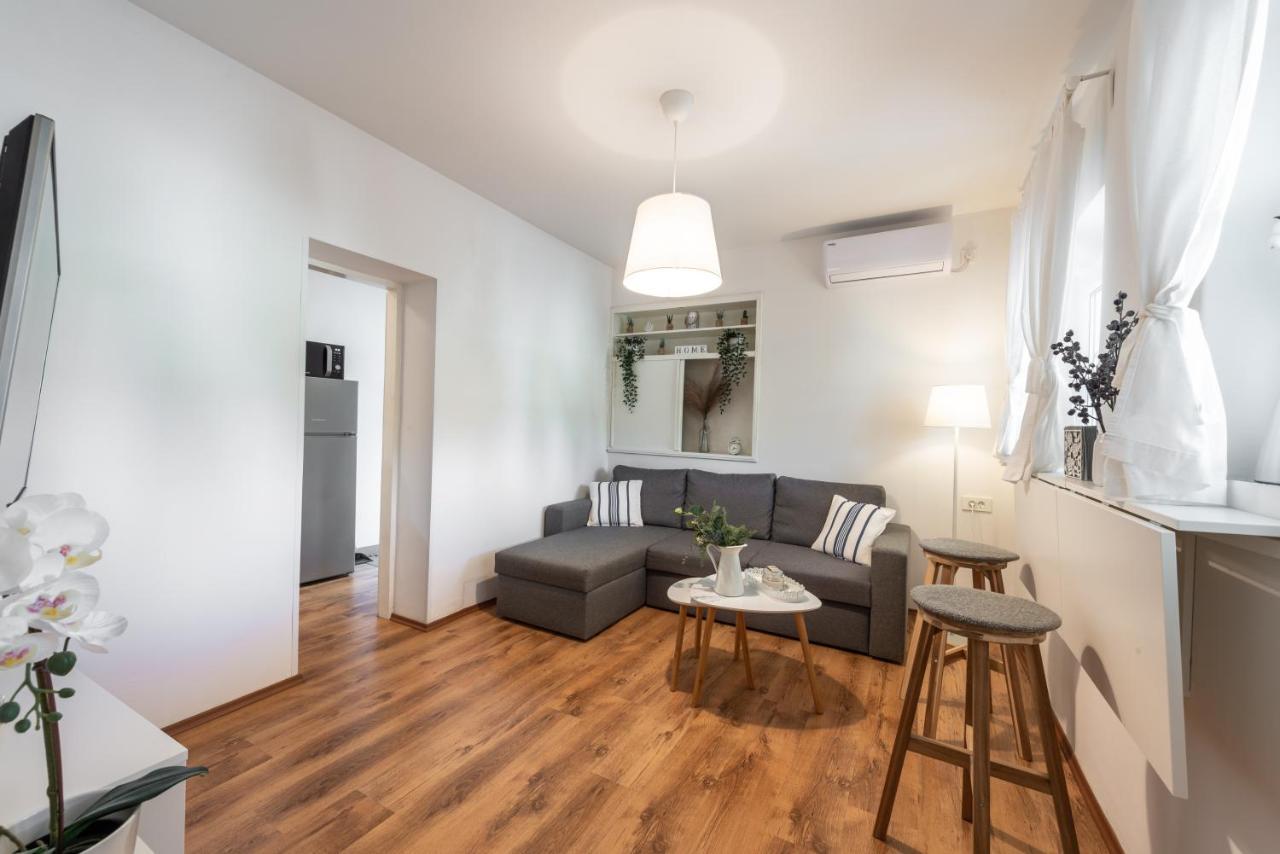 Apartment Near Old Town, Free Parking & Huge Garden Dubrovnik Exterior photo